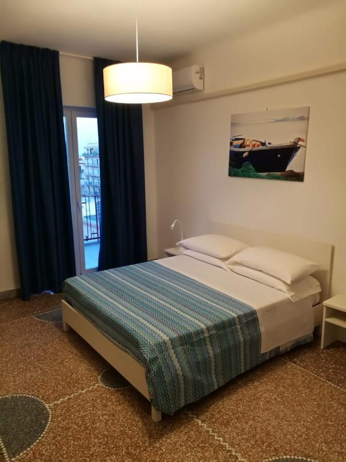Settimo Sole Affitta Camere Taranto Exteriér fotografie